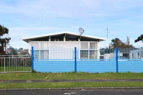 Photo of property in 5 Lachlan Place, Favona, Auckland, 2024