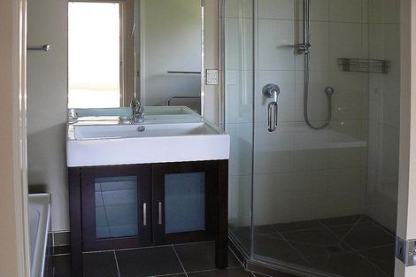 Photo of property in 12 Lomas Way, Albany, Auckland, 0632