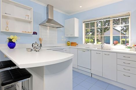 Photo of property in 22 Espalier Drive, Henderson, Auckland, 0612