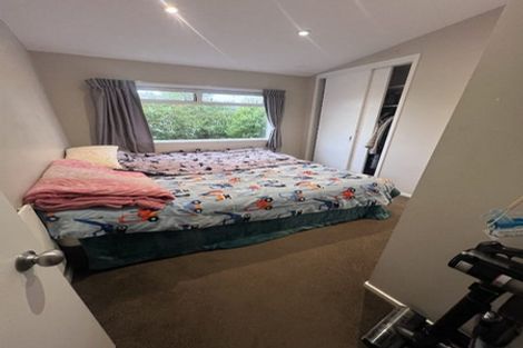 Photo of property in 25 Blakeborough Drive, Forrest Hill, Auckland, 0620