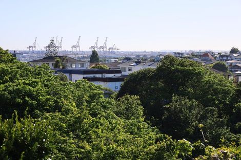 Photo of property in 24 Keilor Road, Otumoetai, Tauranga, 3110