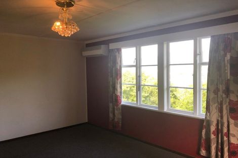 Photo of property in 24 Victory Avenue, Karori, Wellington, 6012