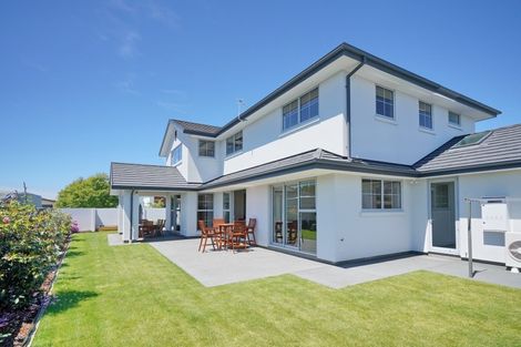 Photo of property in 53 Grayshott Avenue, Casebrook, Christchurch, 8051