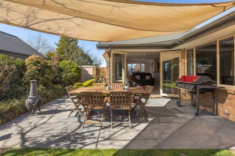 Photo of property in 67 Coolspring Way, Redwood, Christchurch, 8051