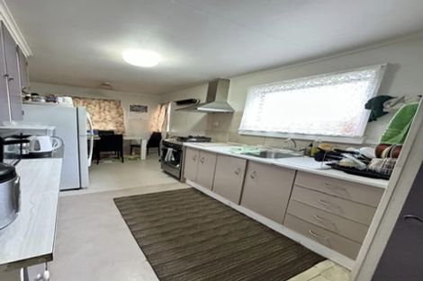 Photo of property in 2/109a Coronation Road, Papatoetoe, Auckland, 2025