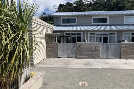 Photo of property in 231u8 Marine Parade, Seatoun, Wellington, 6022
