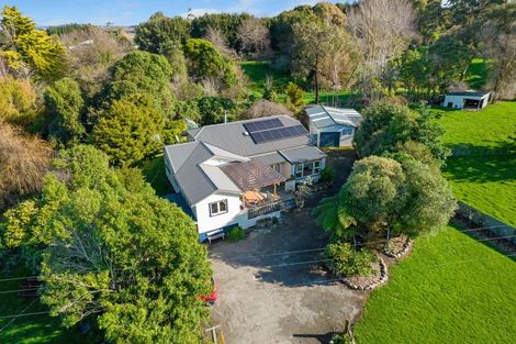 Photo of property in 2 Hillcrest Road, Ashhurst, Palmerston North, 4470