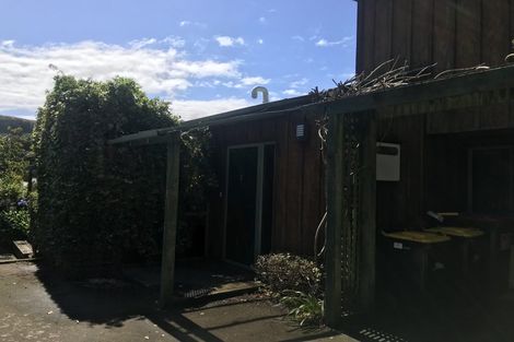 Photo of property in 72 Standen Street, Karori, Wellington, 6012