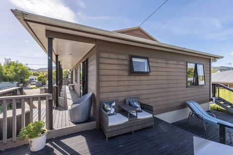 Photo of property in 8 Dale Road, Raumati South, Paraparaumu, 5032