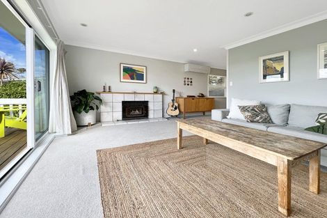 Photo of property in 32 Mason Street, New Lynn, Auckland, 0600