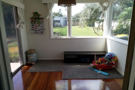 Photo of property in 74 Gardner Avenue, New Lynn, Auckland, 0600