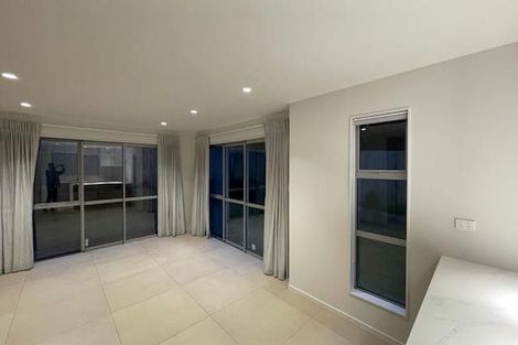 Photo of property in 169 Wallace Road, Mangere Bridge, Auckland, 2022