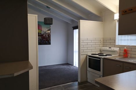 Photo of property in 1/46 Chippendale Crescent, Birkdale, Auckland, 0626