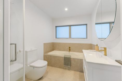 Photo of property in 69 Glenvar Ridge Road, Long Bay, Auckland, 0630