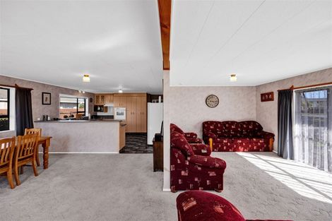 Photo of property in 18 Rimu Street, Hawera, 4610