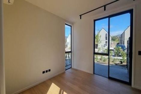Photo of property in 1 Boulder Lane, Jacks Point, 9371