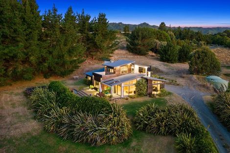 Photo of property in 24 Raukawa Road, Peka Peka, Waikanae, 5391