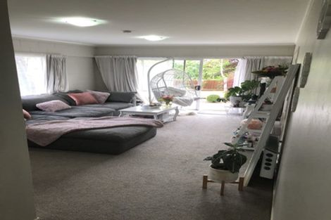 Photo of property in 4 Four Trees, Cockle Bay, Auckland, 2014