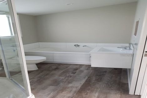 Photo of property in 20u6 Glanmire Road, Newlands, Wellington, 6037