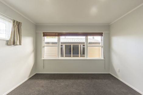 Photo of property in 7 Saint Lukes Place, Bader, Hamilton, 3206