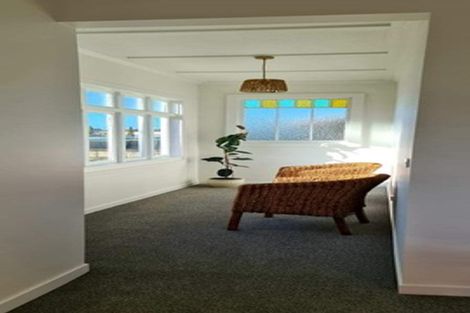 Photo of property in 55 Parris Street, Waitara, 4320