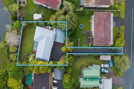 Photo of property in 15 Anich Road, Massey, Auckland, 0614