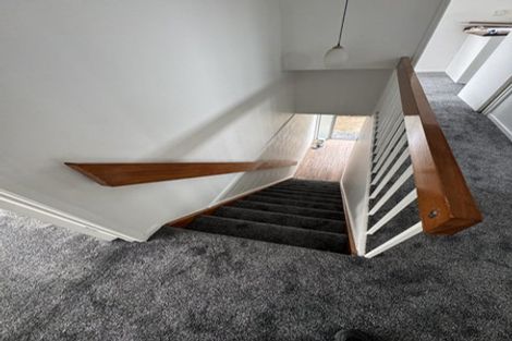 Photo of property in 31 Marina Road, Torbay, Auckland, 0630