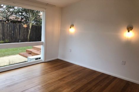 Photo of property in 28 Clyde Road, Upper Riccarton, Christchurch, 8041