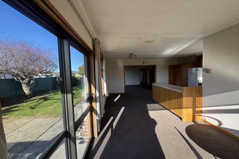 Photo of property in 31 Robertson Street, Gore, 9710