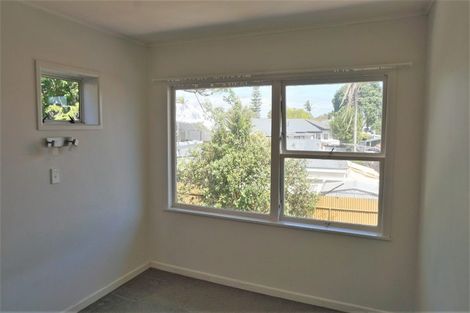 Photo of property in 97 Clovelly Road, Bucklands Beach, Auckland, 2012