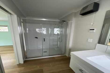 Photo of property in 37 Stockport Grove, Churton Park, Wellington, 6037