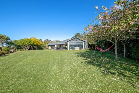 Photo of property in 69a Pipitiwai Drive, Helensville, Kaukapakapa, 0871
