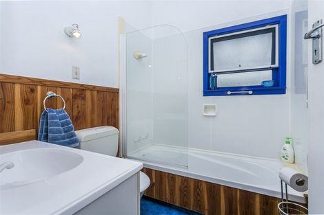 Photo of property in 3/92 Verbena Road, Birkdale, Auckland, 0626
