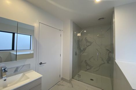 Photo of property in 2u1 Hood Street, Mount Victoria, Wellington, 6011