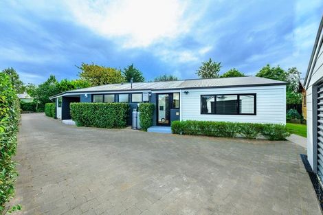 Photo of property in 16 Woodbank Street, Somerfield, Christchurch, 8024