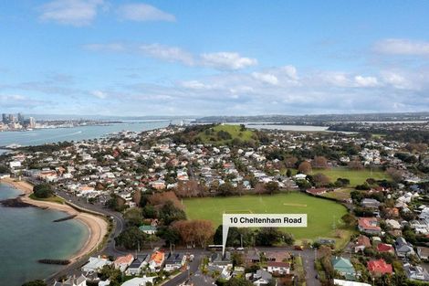 Photo of property in 10 Cheltenham Road, Devonport, Auckland, 0624