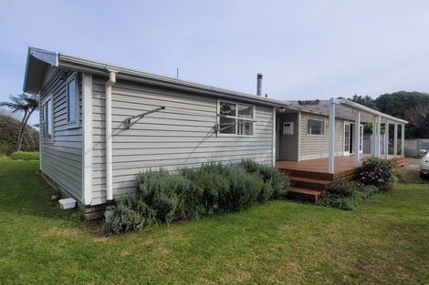 Photo of property in 26a Cumming Street, Okato, 4335