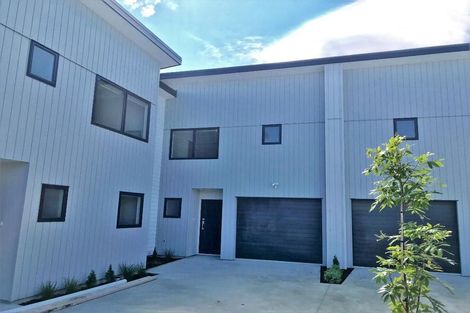 Photo of property in 2u5 Lambert Court, Glenview, Hamilton, 3206