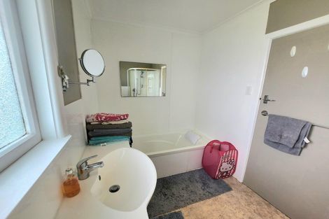 Photo of property in 60 Taward Street, Oamaru North, Oamaru, 9400