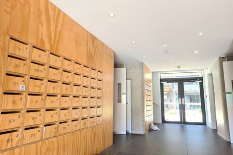 Photo of property in Vedado Apartments, 406/41u Hopper Street, Mount Cook, Wellington, 6011