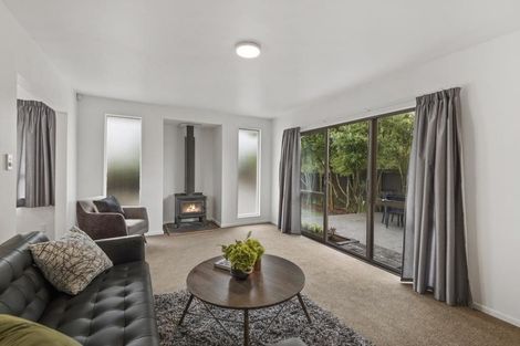 Photo of property in 28 Charlesworth Street, Woolston, Christchurch, 8023