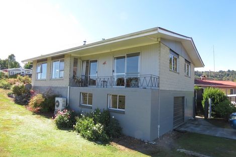 Photo of property in 7 Crampton Road, Reefton, 7830
