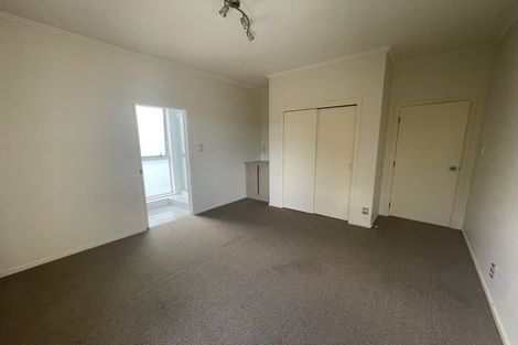 Photo of property in 68b Chatsworth Road, Silverstream, Upper Hutt, 5019