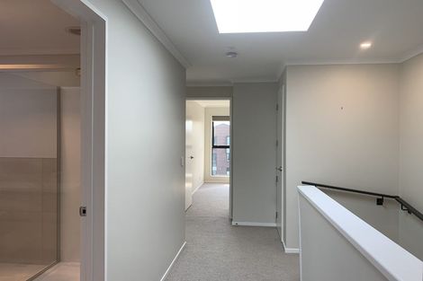 Photo of property in 3/2 Rangitamiro Place, Hobsonville, Auckland, 0616