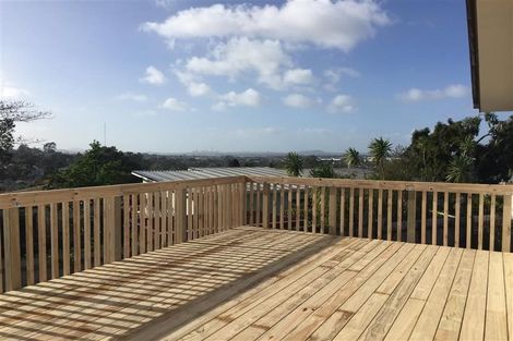 Photo of property in 101 Don Buck Road, Massey, Auckland, 0614