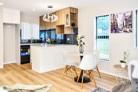 Photo of property in 1/27 Landscape Road, Papatoetoe, Auckland, 2025