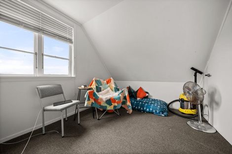 Photo of property in 121 Fairview Avenue, Fairview Heights, Auckland, 0632