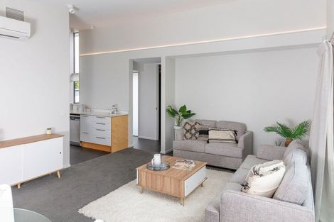 Photo of property in 2 Kinver Place, Spreydon, Christchurch, 8024