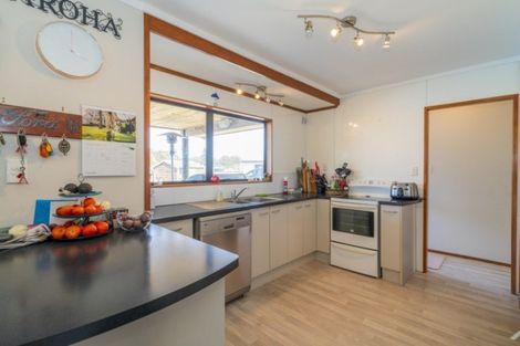Photo of property in 40 Moewai Park Road, Whitianga, 3510