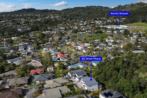 Photo of property in 30 Shah Place, Glen Eden, Auckland, 0602
